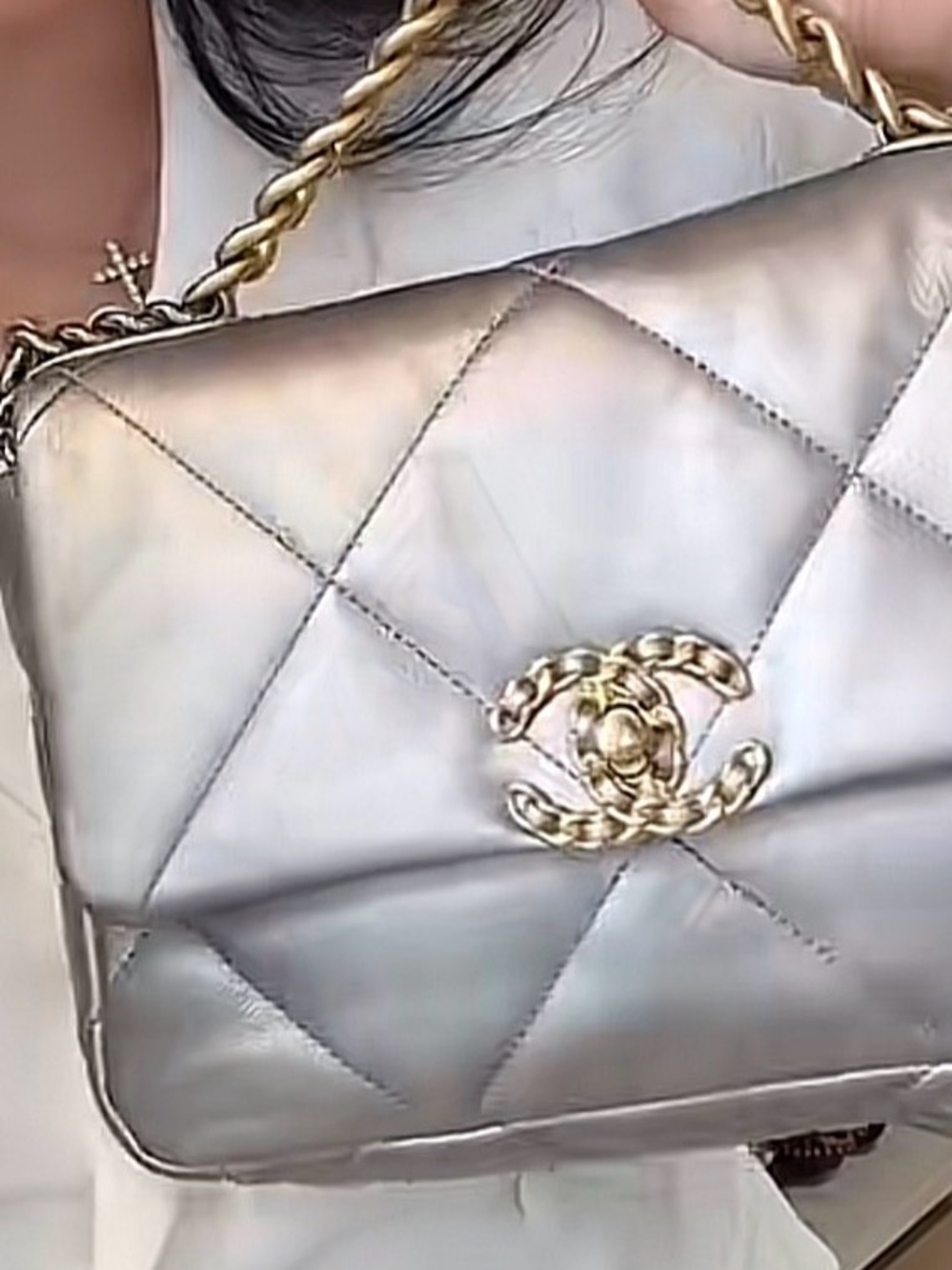 CHANEL Quilted Metallic Silver Shoulder Bag with Gold Hardware